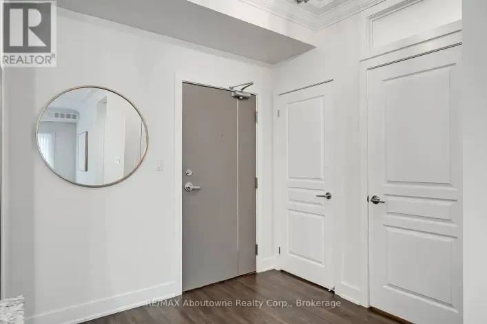 102 - 128 GARDEN DRIVE, Oakville