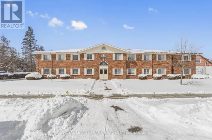 102 - 15 CLIFTON STREET, Kawartha Lakes