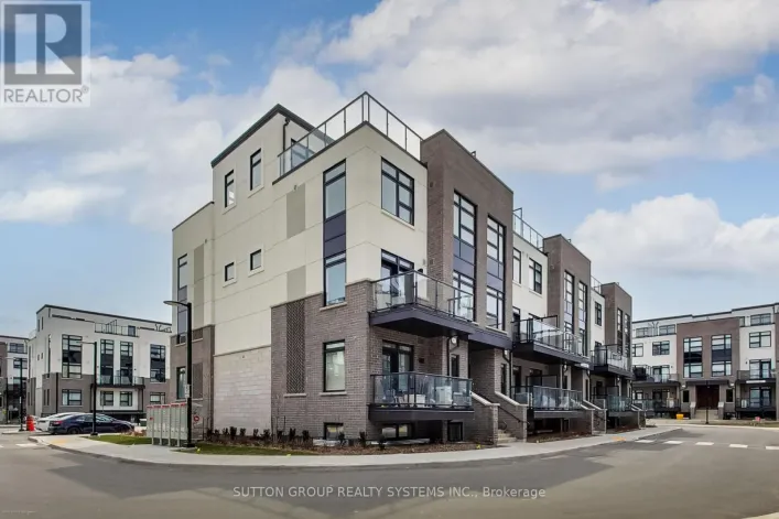 102 - 1593 ROSE WAY, Milton