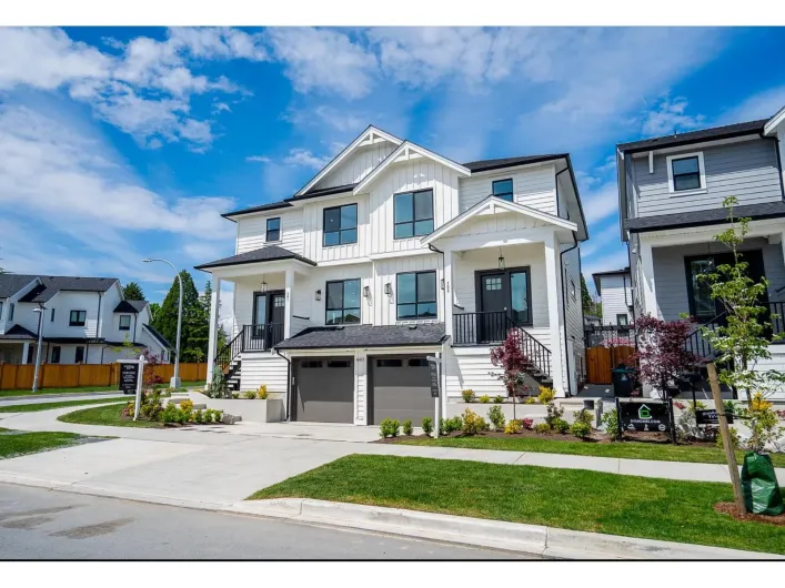 102 16613 18A AVENUE, Surrey