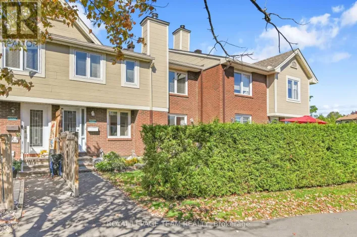 102 - 1785 CABARET LANE, Ottawa