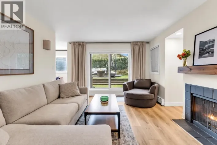 102 1935 W 1ST AVENUE, Vancouver