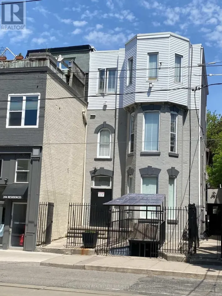 102 - 206 CARLTON STREET, Toronto