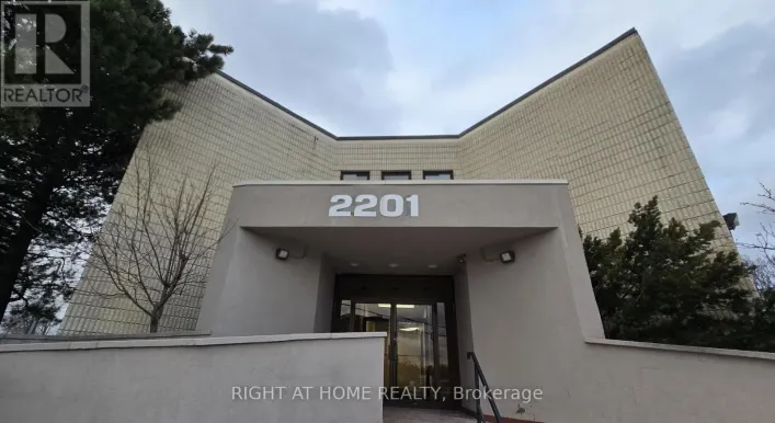 102 - 2201 WARDEN AVENUE, Toronto