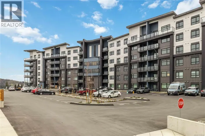 102 2390 City Gate Blvd, Langford