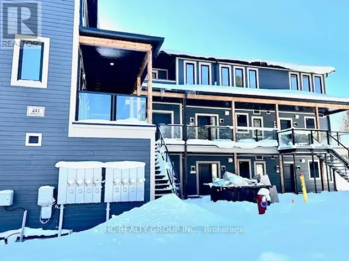 102 - 241 CRESCENT BAY LANE, Huntsville