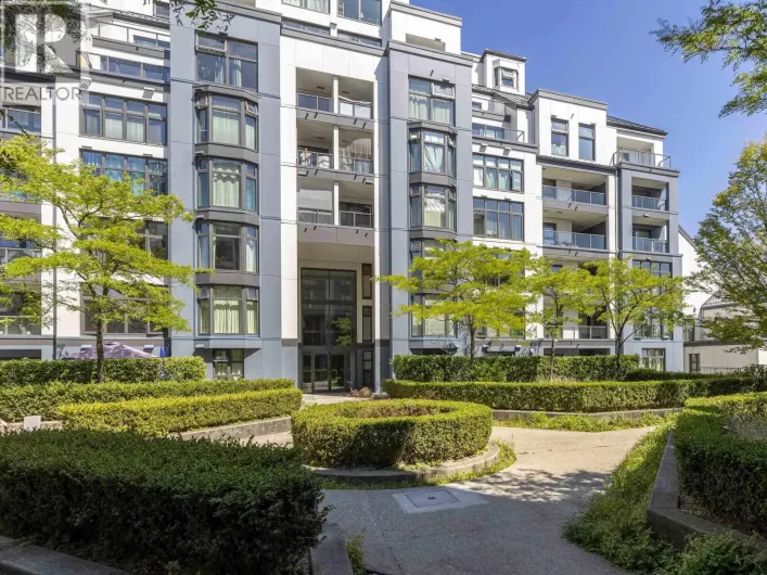 Apartment for sale: 102 2528 E BROADWAY, Vancouver