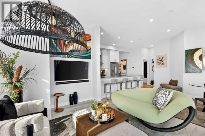 102, 255 Les Jardins Park SE, Calgary