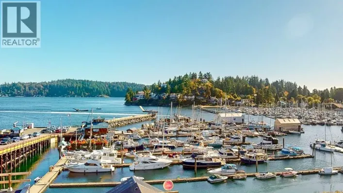 102 263 GOWER POINT ROAD, Gibsons