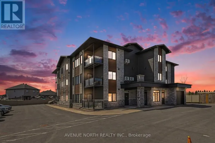 102 - 271 BELFORT STREET, Russell