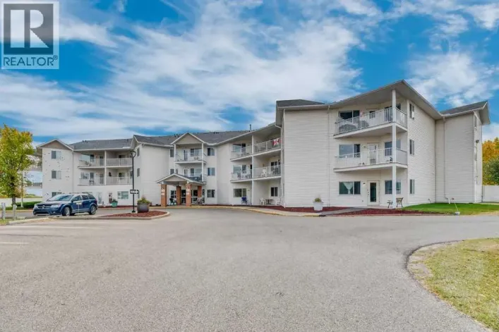 102, 3 Parklane Way, Strathmore