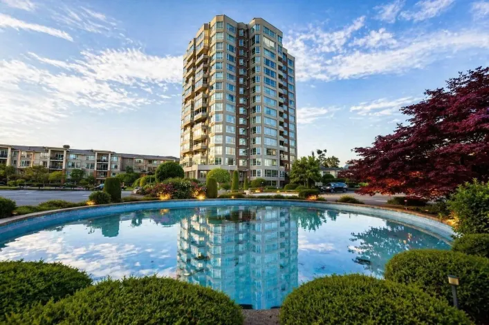 102 3190 GLADWIN ROAD, Abbotsford