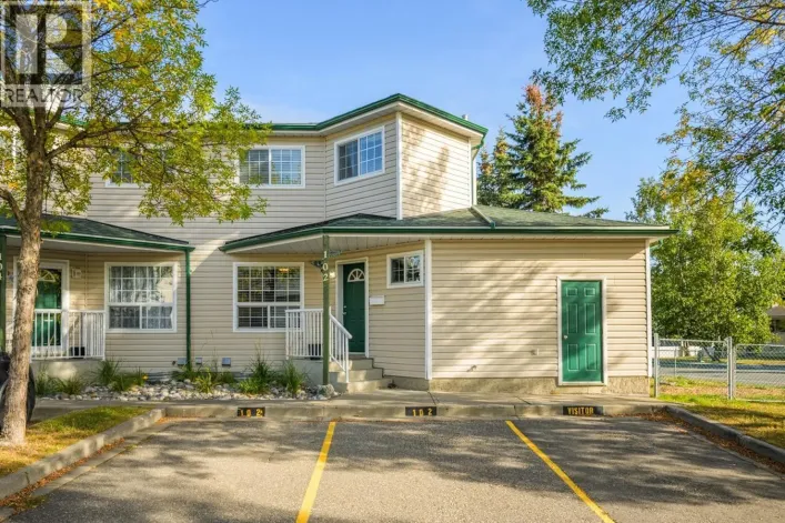 102 3233 MCGILL CRESCENT, Prince George