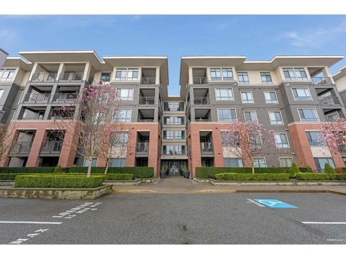 102 33540 MAYFAIR AVENUE, Abbotsford
