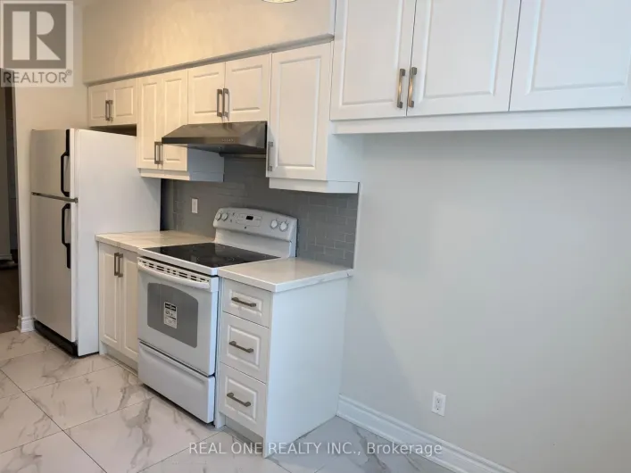 102 - 35 EMPRESS AVENUE, Toronto