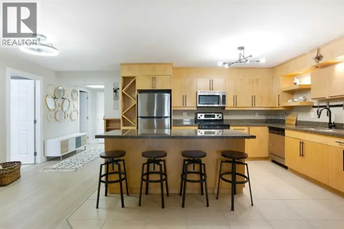 Apartment for sale: 102, 350 4 Avenue NE, Calgary