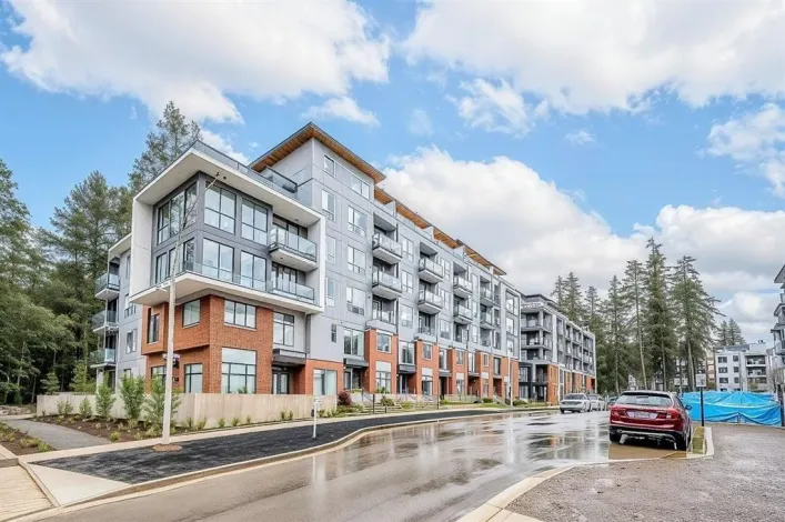 102 3528 146A STREET, Surrey