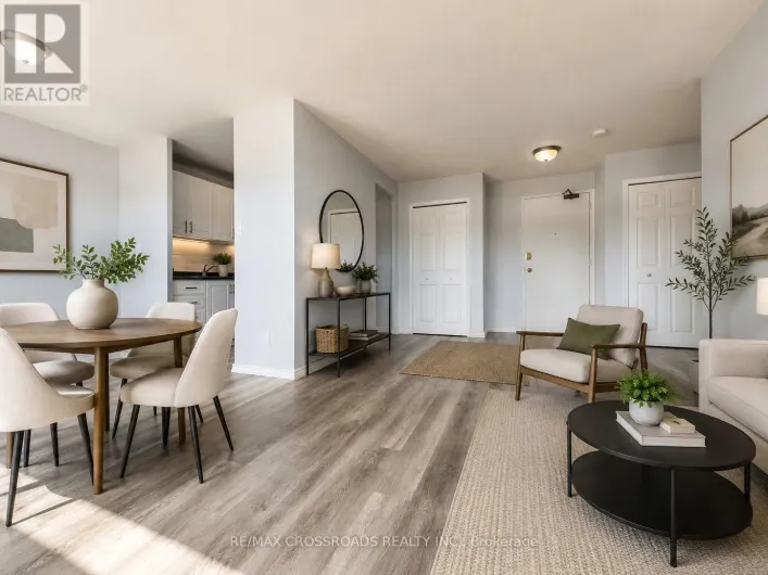 102 - 363 LAKESHORE ROAD E, Mississauga