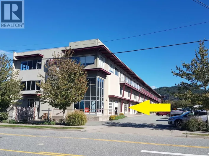102 39012 DISCOVERY WAY, Squamish