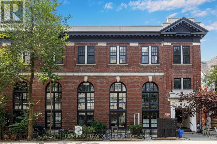 102 - 394 EUCLID AVENUE, Toronto