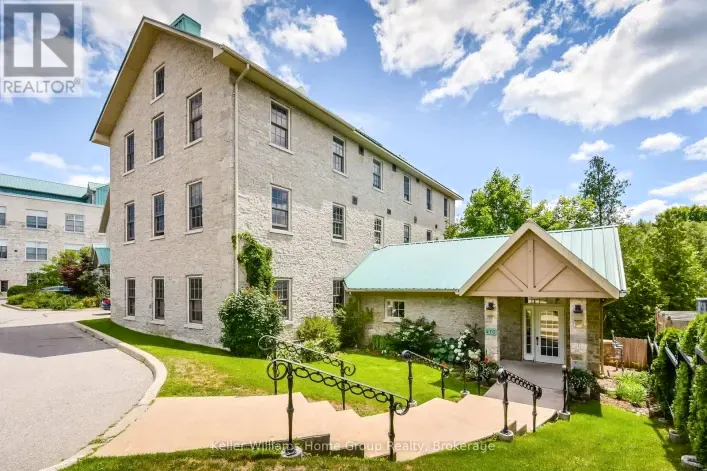 102 - 470 ST ANDREW STREET E, Centre Wellington
