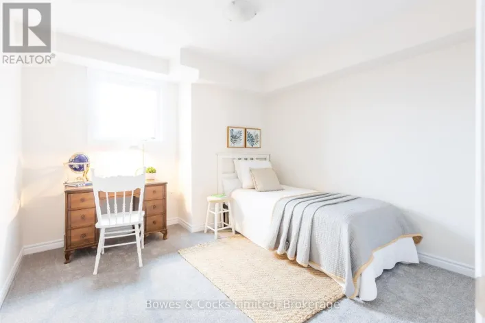 102 - 48 MAPLE AVENUE, Asphodel-Norwood