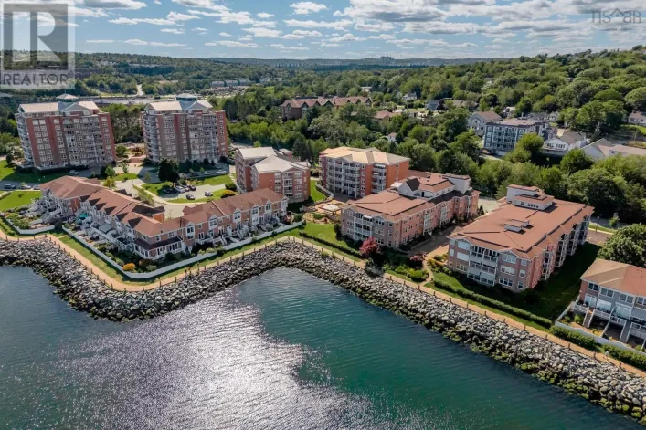 102 50 Waterfront Drive, Bedford
