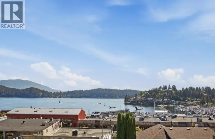 102 524 S FLETCHER ROAD, Gibsons