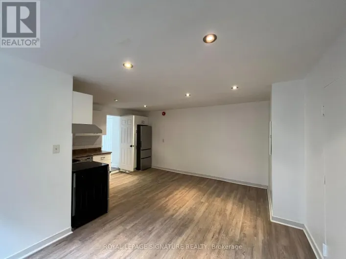 102 - 557 MARKHAM STREET, Toronto