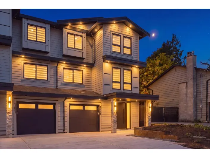 102 5745 172 STREET, Surrey
