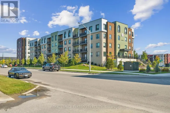 102 - 6 SPICE WAY, Barrie