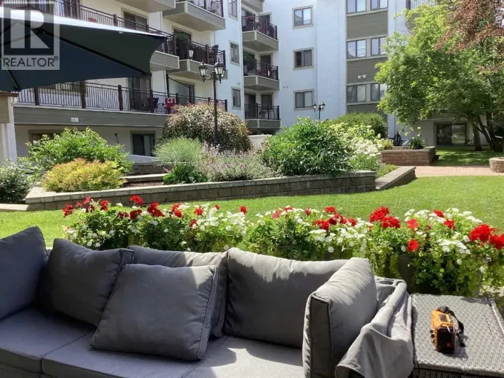 102, 723 57 Avenue SW, Calgary