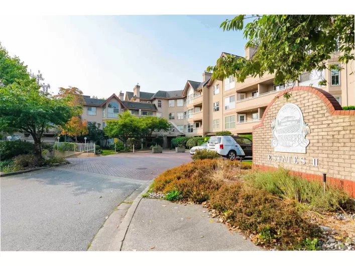 102 7435 121A STREET, Surrey