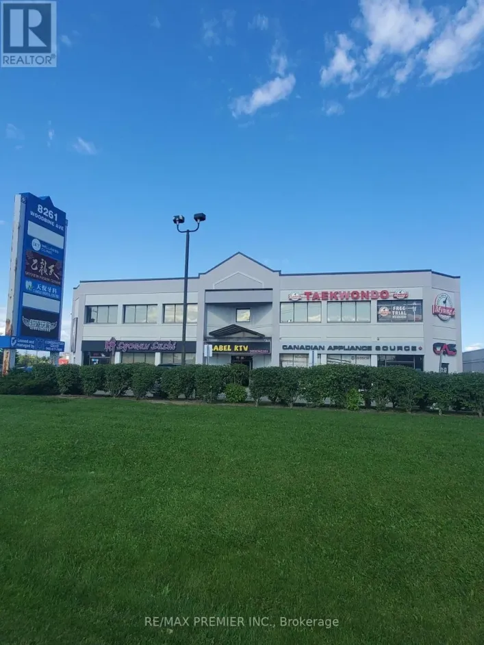 102 - 8261 WOODBINE AVENUE, Markham