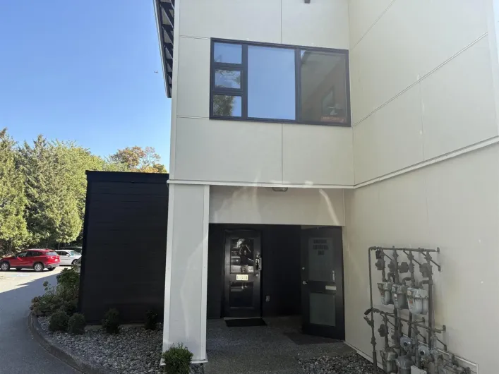 102 8364 YOUNG ROAD|Chilliwack Proper South, Chilliwack