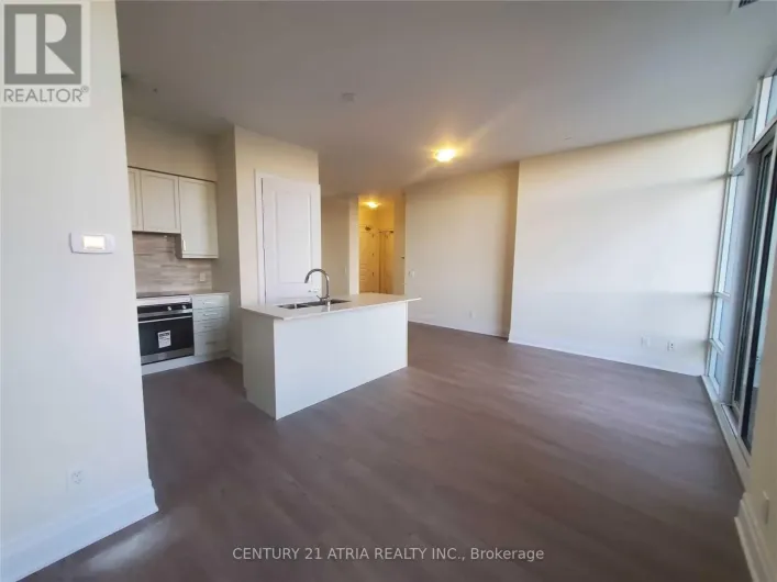 102 - 9085 JANE STREET, Vaughan