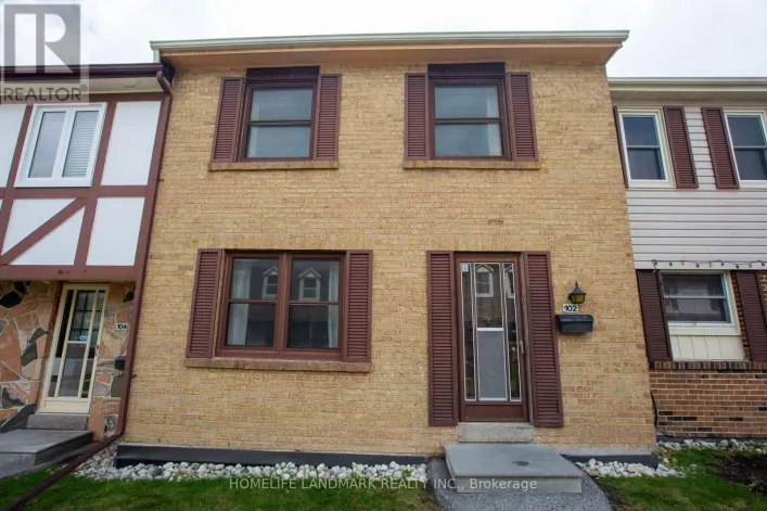 Row / Townhouse for sale: 102 - 91 L'AMOREAUX DRIVE S, Toronto