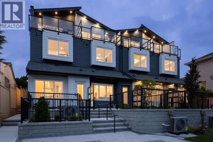 102 914 ROCHESTER AVENUE, Coquitlam