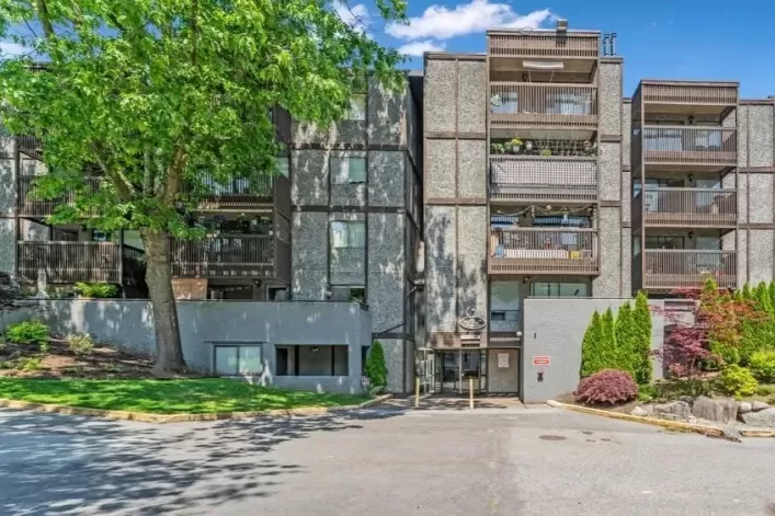 102 9682 134 STREET, Surrey