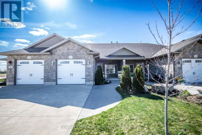 102 BROOMER CRESCENT, Wellington North