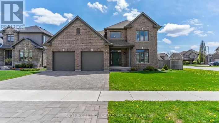 102 CAVERHILL CRESCENT, Middlesex Centre