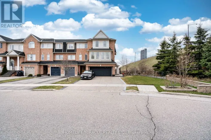102 DECKER HOLLOW CIRCLE, Brampton