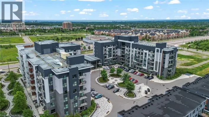 102 GROVEWOOD Common Unit# 121, Oakville