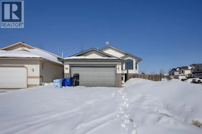 102 Lanauze Street, Fort McMurray