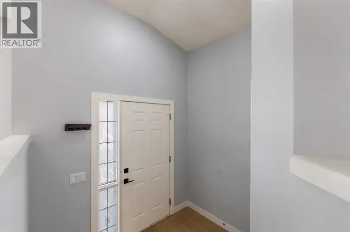 102 Martin Crossing Grove NE, Calgary