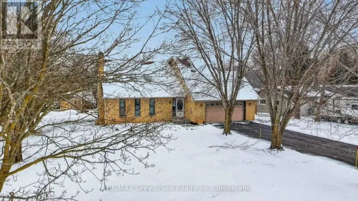 102 MARY AVENUE W, Georgian Bluffs