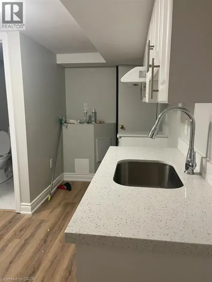 102 MASSEY Avenue Unit# Basement, Kitchener