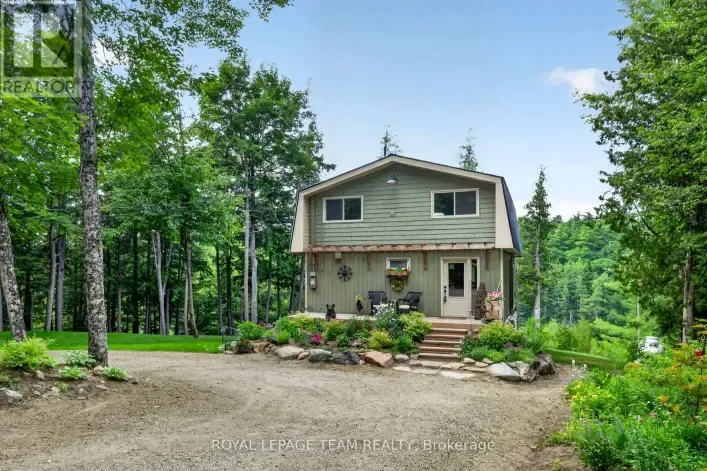 102 MCVICAR LANE, McNab/Braeside