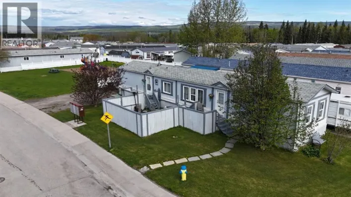102 NICKERSON Avenue, Hinton