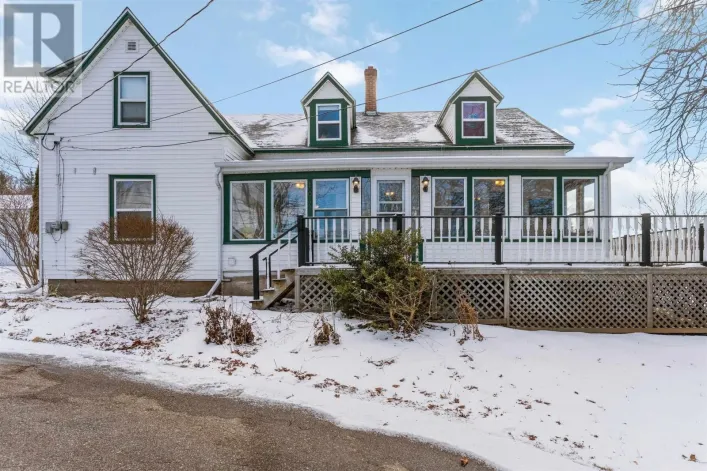102 Old Post Road, Clementsport
